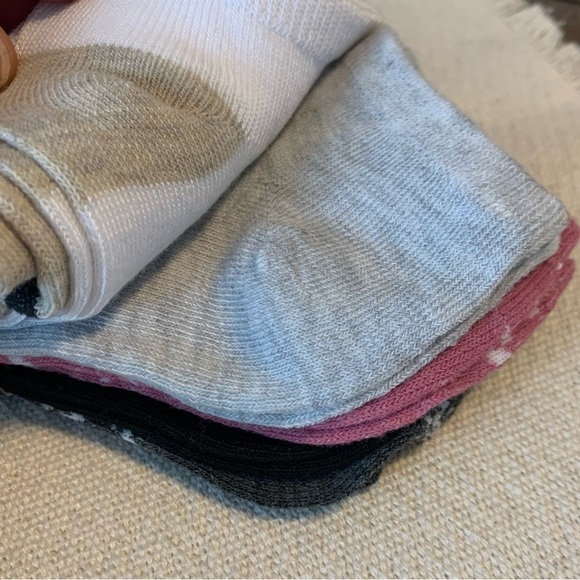 ❤️Sam & Olivia Floral and Solid Ankle Socks, 6 Pairs, NEW Shoe Size 4-10 - Picture 7 of 13